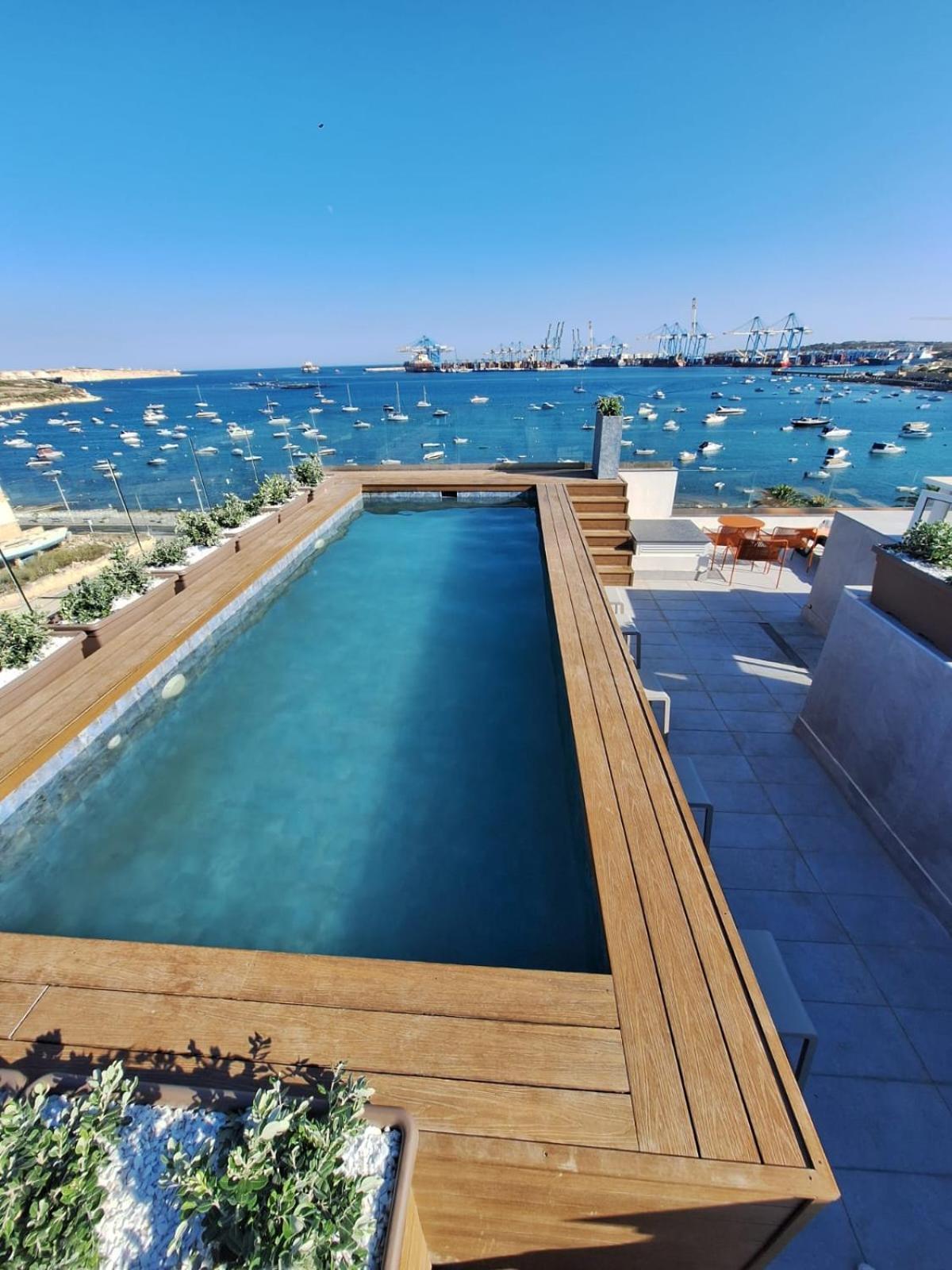 South32 Hotel Birżebbuġa エクステリア 写真