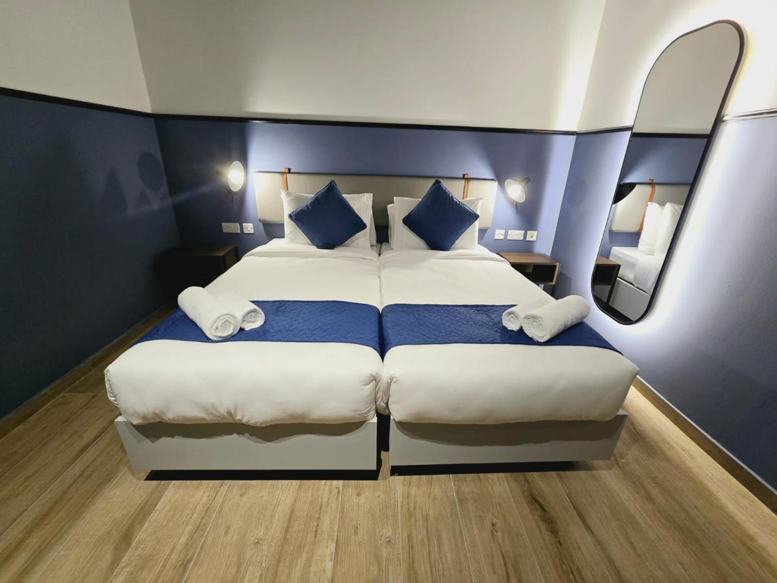 South32 Hotel Birżebbuġa エクステリア 写真