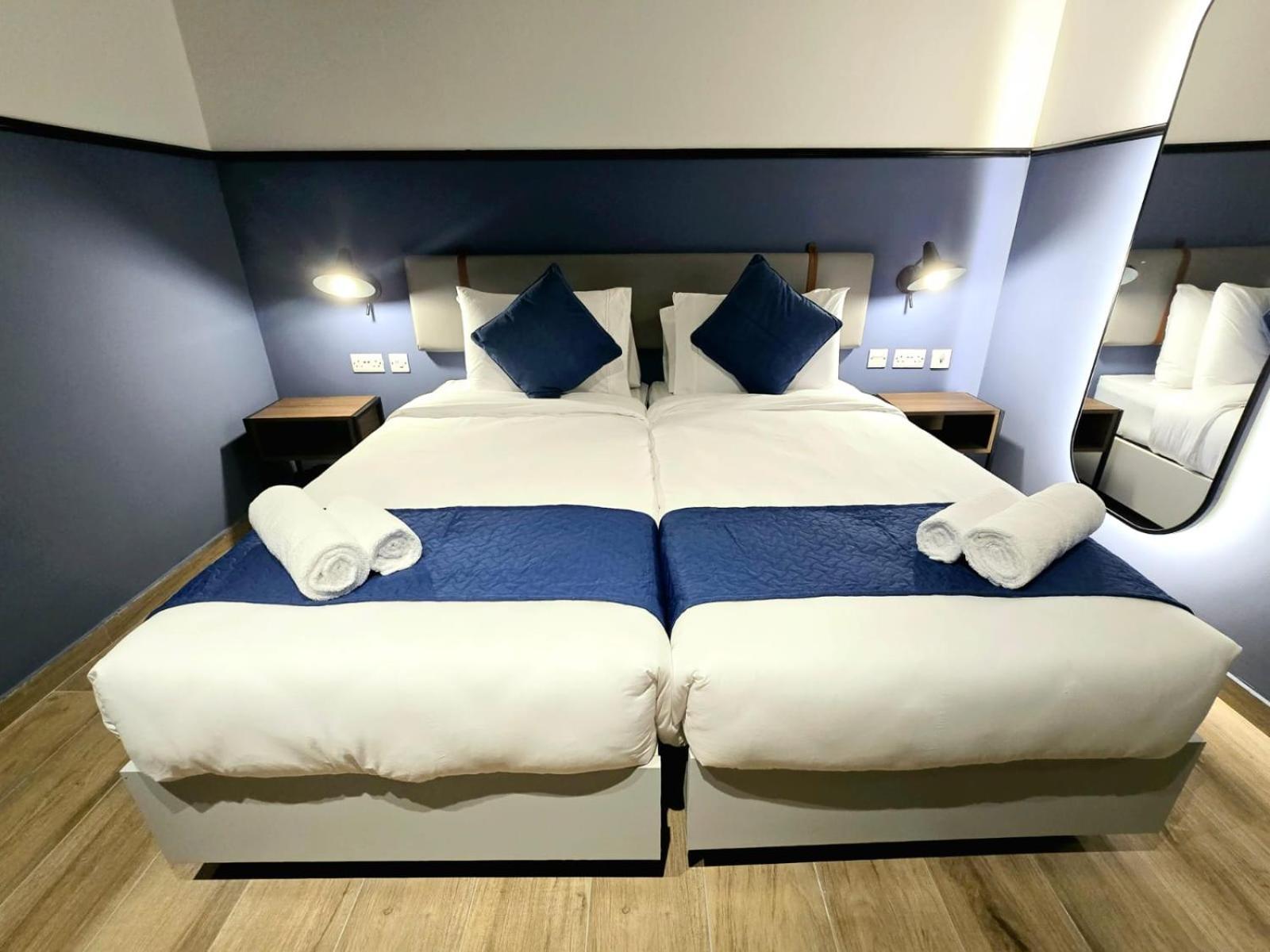 South32 Hotel Birżebbuġa エクステリア 写真