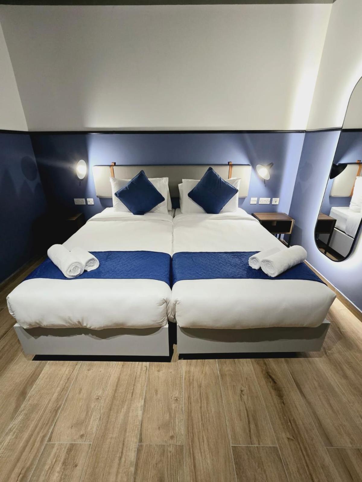 South32 Hotel Birżebbuġa エクステリア 写真