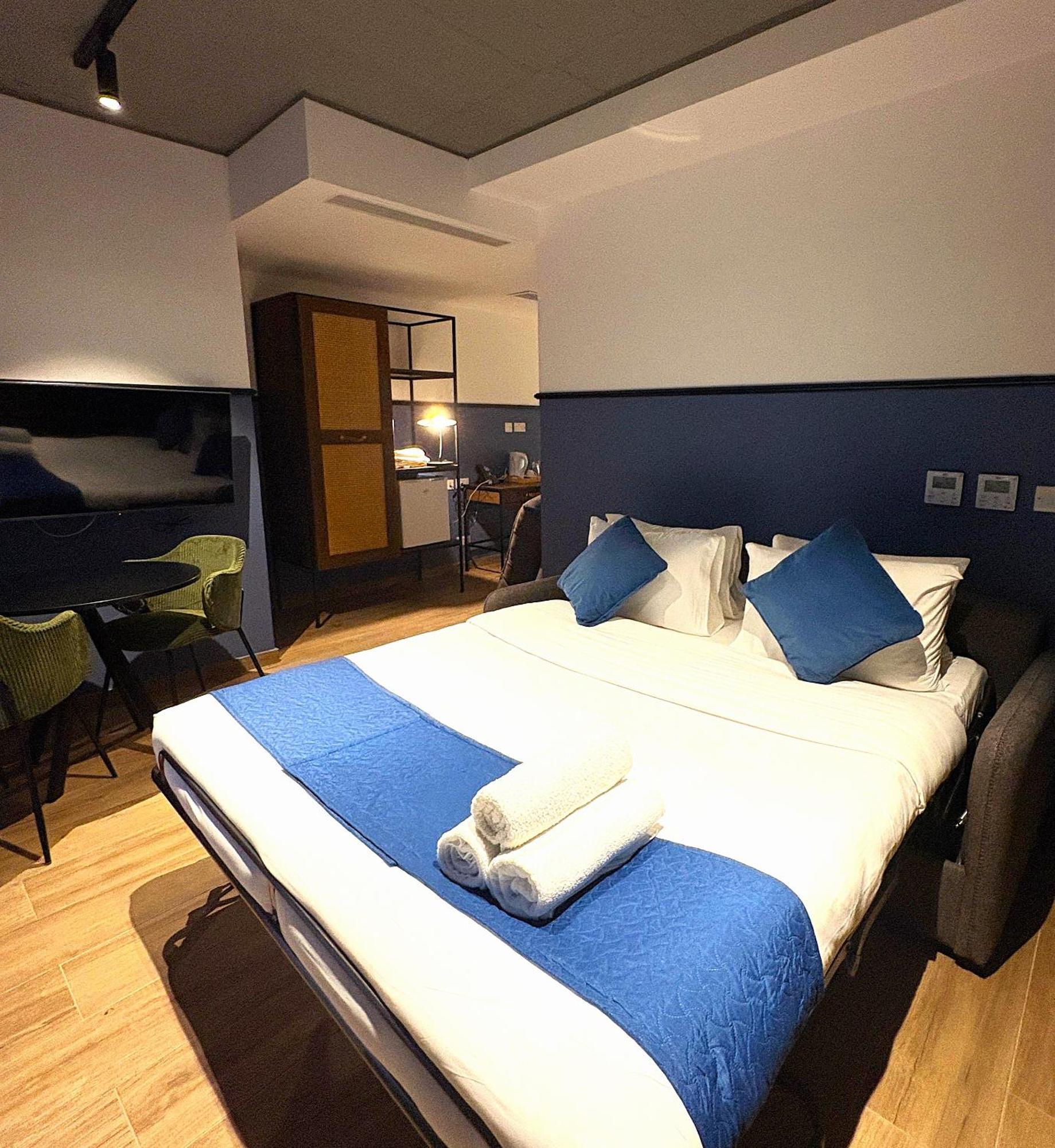South32 Hotel Birżebbuġa エクステリア 写真